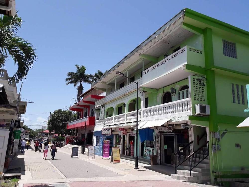 Venus Hotel San Ignacio Exterior photo